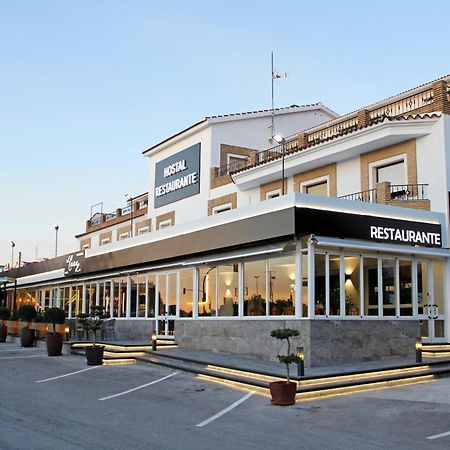 Hostal Restaurante El Cary Montemayor Exterior photo